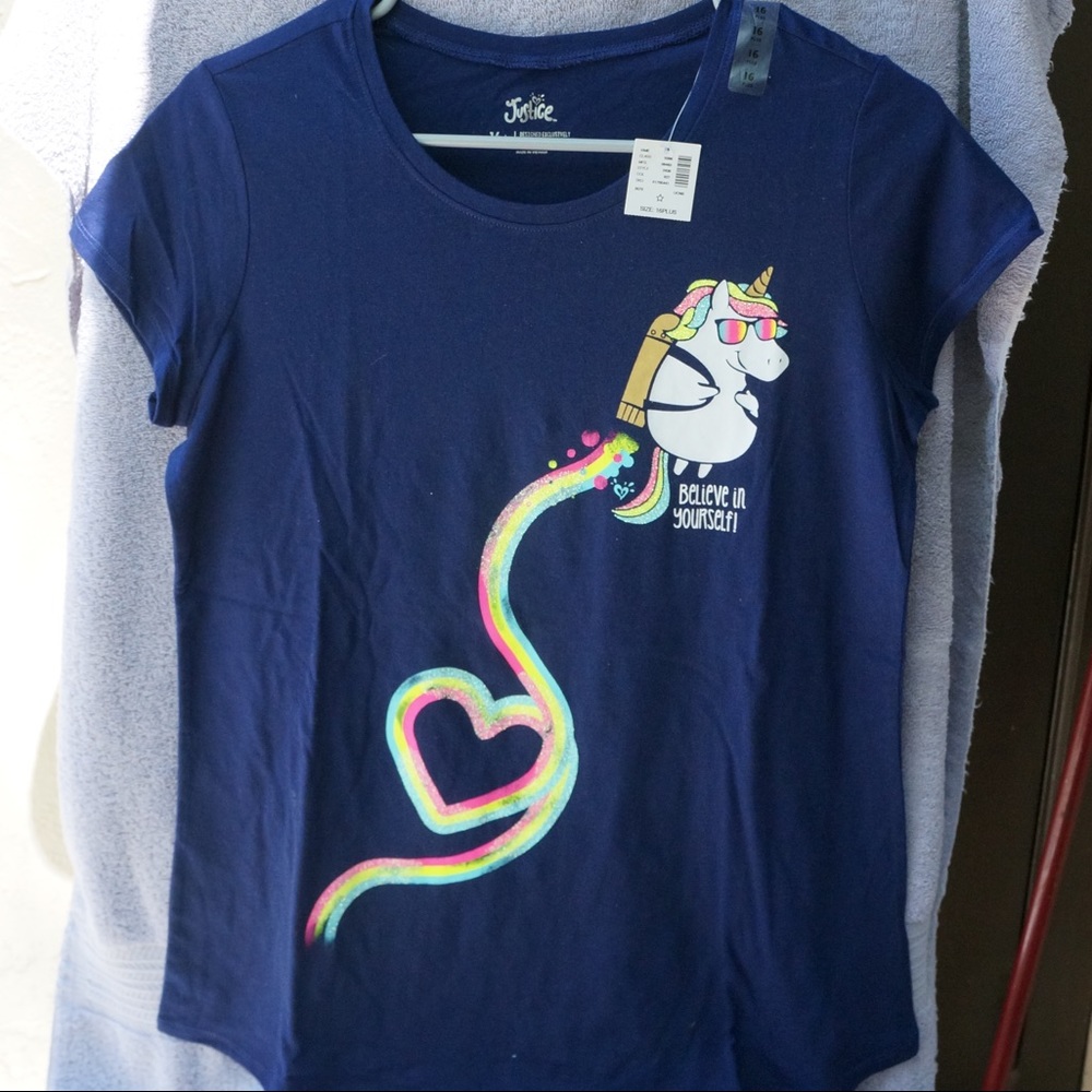 Cute NEW girls unicorn top